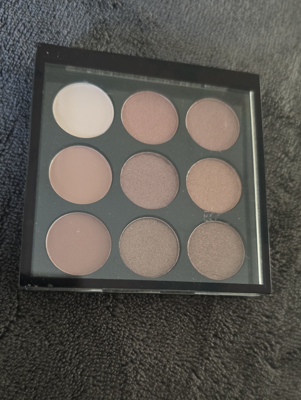 Max Studio 9-Color Neutral Eyeshadow Palette - Taupe & Brown Hues